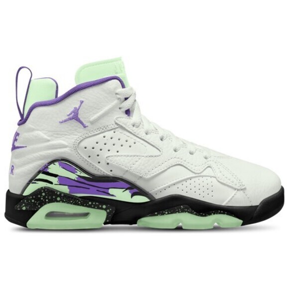 Jordan Boys MVP Basketball Shoes Black/Purple/White 5.5